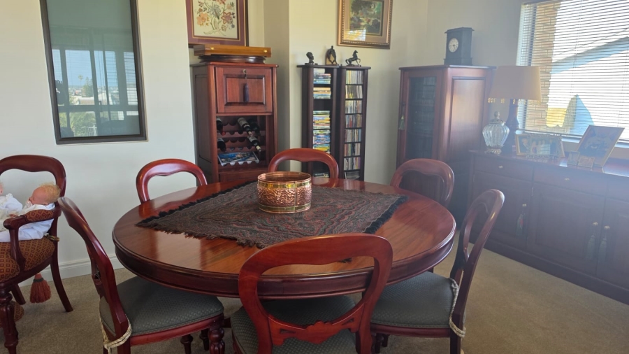 4 Bedroom Property for Sale in Stilbaai Wes Western Cape